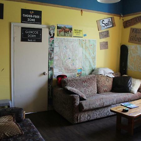 Kicking Horse Backpacker Hostel Golden Dış mekan fotoğraf